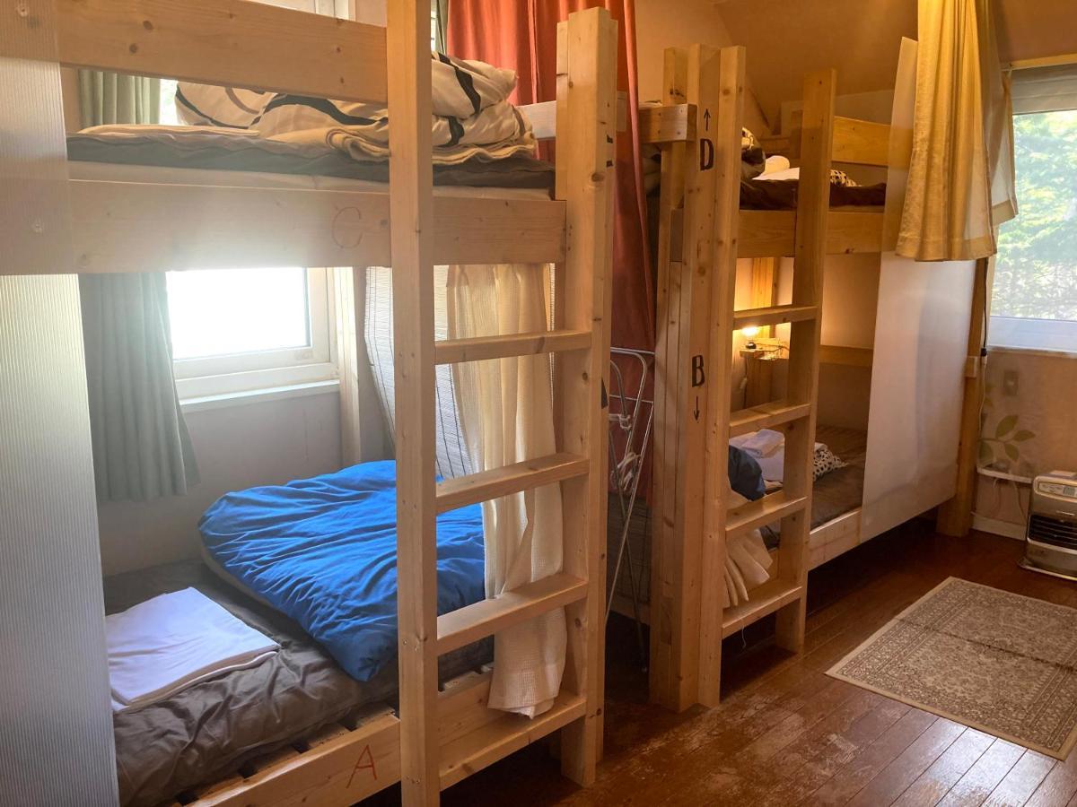 Bellscabin Guesthouse Каруидзава Екстериор снимка