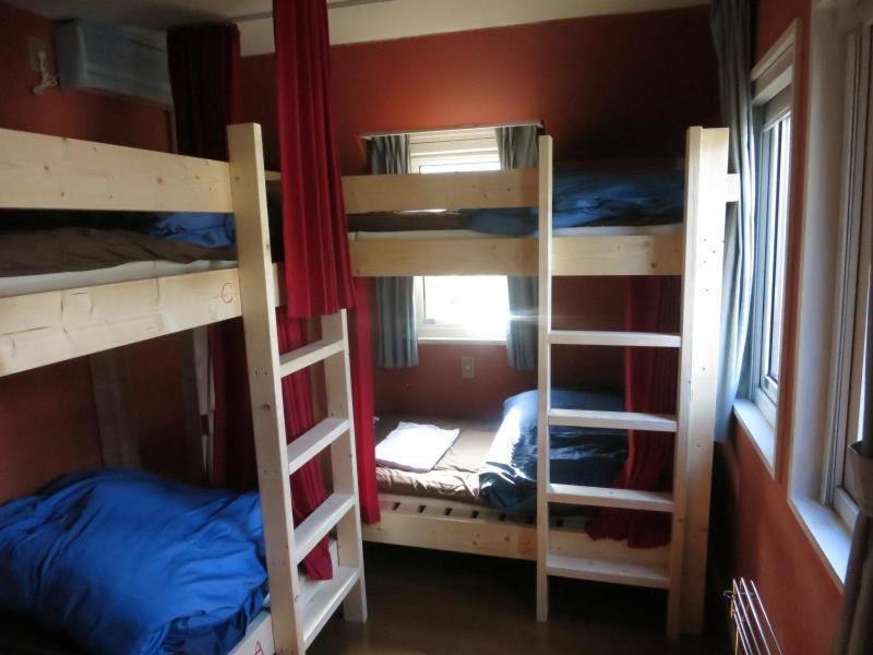 Bellscabin Guesthouse Каруидзава Екстериор снимка